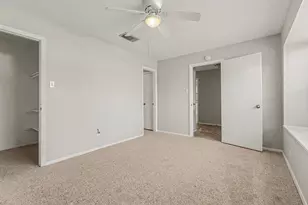 1826 Pilgrims Point Dr, Friendswood, TX 77546 - Photo 16