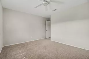 1826 Pilgrims Point Dr, Friendswood, TX 77546 - Photo 14