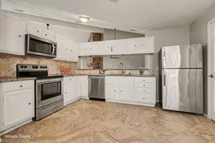 1826 Pilgrims Point Dr, Friendswood, TX 77546 - Photo 8
