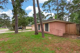 9510 Landry Blvd, Spring, TX 77379 - Photo 2