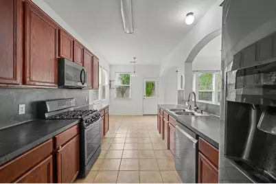 13035 Avery Ridge Lane, Tomball, TX 77377 - Photo 12