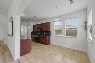 13035 Avery Ridge Ln, Tomball, TX 77377 - Photo 8