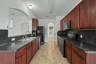 13035 Avery Ridge Ln, Tomball, TX 77377 - Photo 10