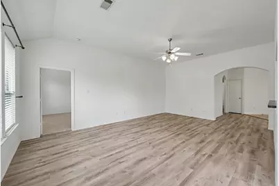 13035 Avery Ridge Lane, Tomball, TX 77377 - Photo 8