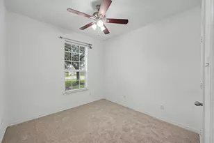 13035 Avery Ridge Ln, Tomball, TX 77377 - Photo 18