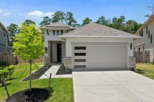 2901 Yaupon Grove Ln, Conroe, TX 77385 - Photo 2