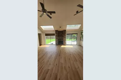 2127 Manor Green Drive, Houston, TX 77077 - Photo 12