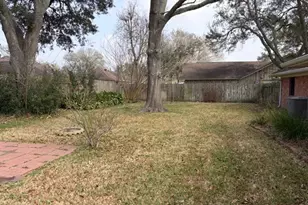 1002 Center St, El Campo, TX 77437 - Photo 32