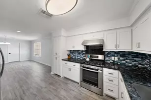 11607 Moorcreek Dr, Houston, TX 77070 - Photo 10
