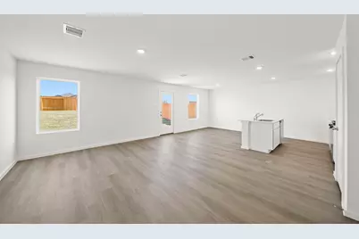 4528 Nevada Falls Drive, Conroe, TX 77303 - Photo 4