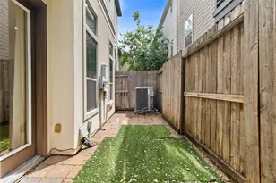 2823 Sherwin St, Houston, TX 77007 - Photo 12