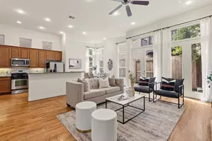 2823 Sherwin St, Houston, TX 77007 - Photo 2
