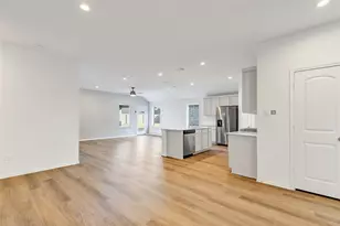 631 Meaadowknoll Dr, Crosby, TX 77532 - Photo 10