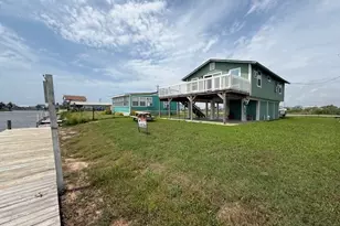 855 County Rd 201, Sargent, TX 77414 - Photo 1