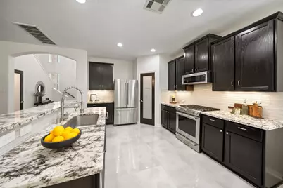 81 Palos Verde, Conroe, TX 77304 - Photo 10
