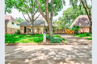 8022 La Brea Drive, Houston, TX 77083 - Photo 36