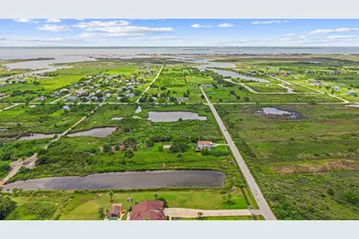 3030 9 Mile Road, Galveston, TX 77554 - Photo 12
