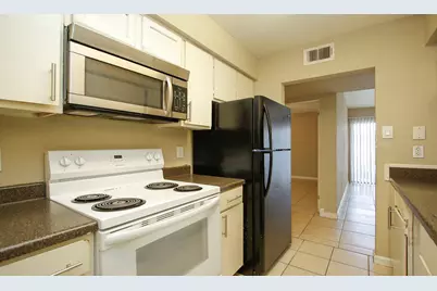 2822 S Bartell Drive #6, Houston, TX 77054 - Photo 10
