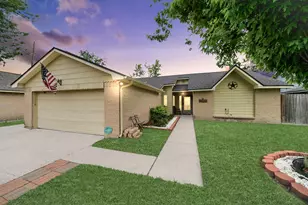 24118 Nomini Hall Ln, Katy, TX 77493 - Photo 2