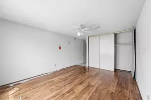 10331 Huntington Pl Dr, Houston, TX 77099 - Photo 20