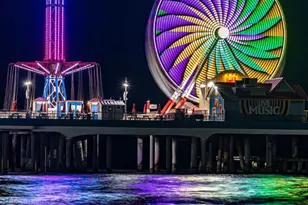 9420 Seawall Blvd, Galveston, TX 77554 - Photo 18