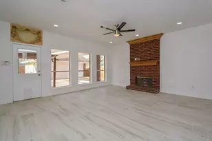 5743 Henniker Dr, Houston, TX 77041 - Photo 4