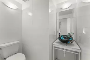 315 Fairview Ave, Houston, TX 77006 - Photo 32