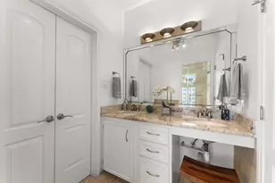 315 Fairview Ave, Houston, TX 77006 - Photo 24