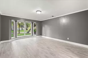 2106 Thousand Pines Dr, Houston, TX 77339 - Photo 16
