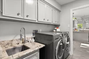 2106 Thousand Pines Dr, Houston, TX 77339 - Photo 20