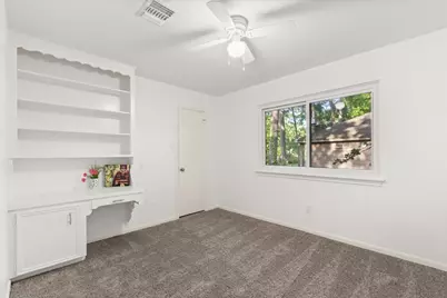 2106 Thousand Pines Drive, Houston, TX 77339 - Photo 22