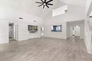 2106 Thousand Pines Dr, Houston, TX 77339 - Photo 8