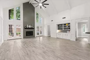 2106 Thousand Pines Dr, Houston, TX 77339 - Photo 8