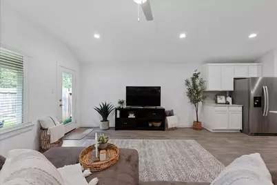 10426 Plateau Point Trail, Conroe, TX 77384 - Photo 14
