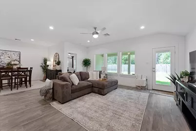 10426 Plateau Point Trail, Conroe, TX 77384 - Photo 12