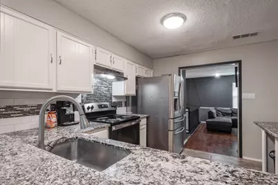 3423 Meadowview Drive, Richmond, TX 77459 - Photo 26