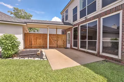 2306 Sparrow Branch Court, Sugar Land, TX 77479 - Photo 20