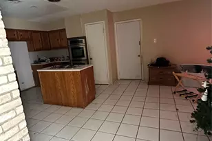 12007 S Fairhollow Ln, Houston, TX 77043 - Photo 4