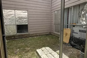 12007 S Fairhollow Ln, Houston, TX 77043 - Photo 12