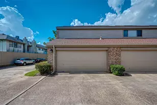 1908 Augusta Dr, Houston, TX 77057 - Photo 32