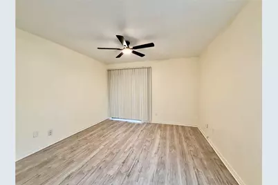 2120 Wilcrest Drive #121, Houston, TX 77042 - Photo 24