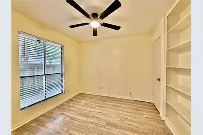 2120 Wilcrest Drive #121, Houston, TX 77042 - Photo 18
