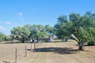 415 Co Rd 457, Hallettsville, TX 77964 - Photo 36