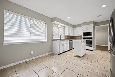 6122 Sanford Road, Houston, TX 77096 - Photo 14