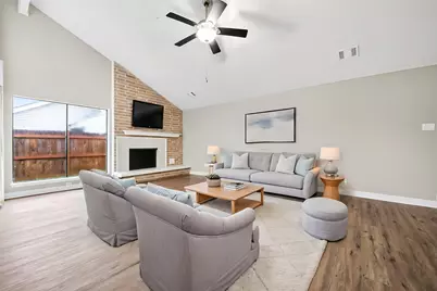 6122 Sanford Road, Houston, TX 77096 - Photo 8