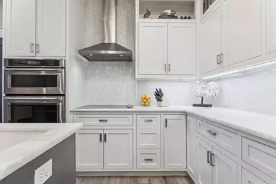 1266 Fountain View Drive #174, Houston, TX 77057 - Photo 12