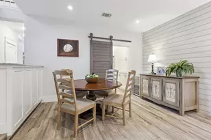 1266 Fountain View Dr, Houston, TX 77057 - Photo 14