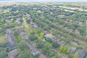 2623 Coopers Post Ln, Sugar Land, TX 77478 - Photo 32