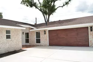 418 Briar Hill Dr, Houston, TX 77042 - Photo 4
