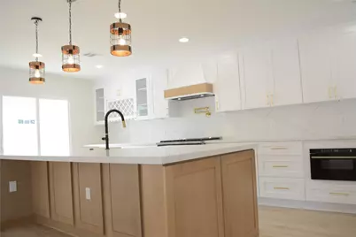 418 Briar Hill Drive, Houston, TX 77042 - Photo 18